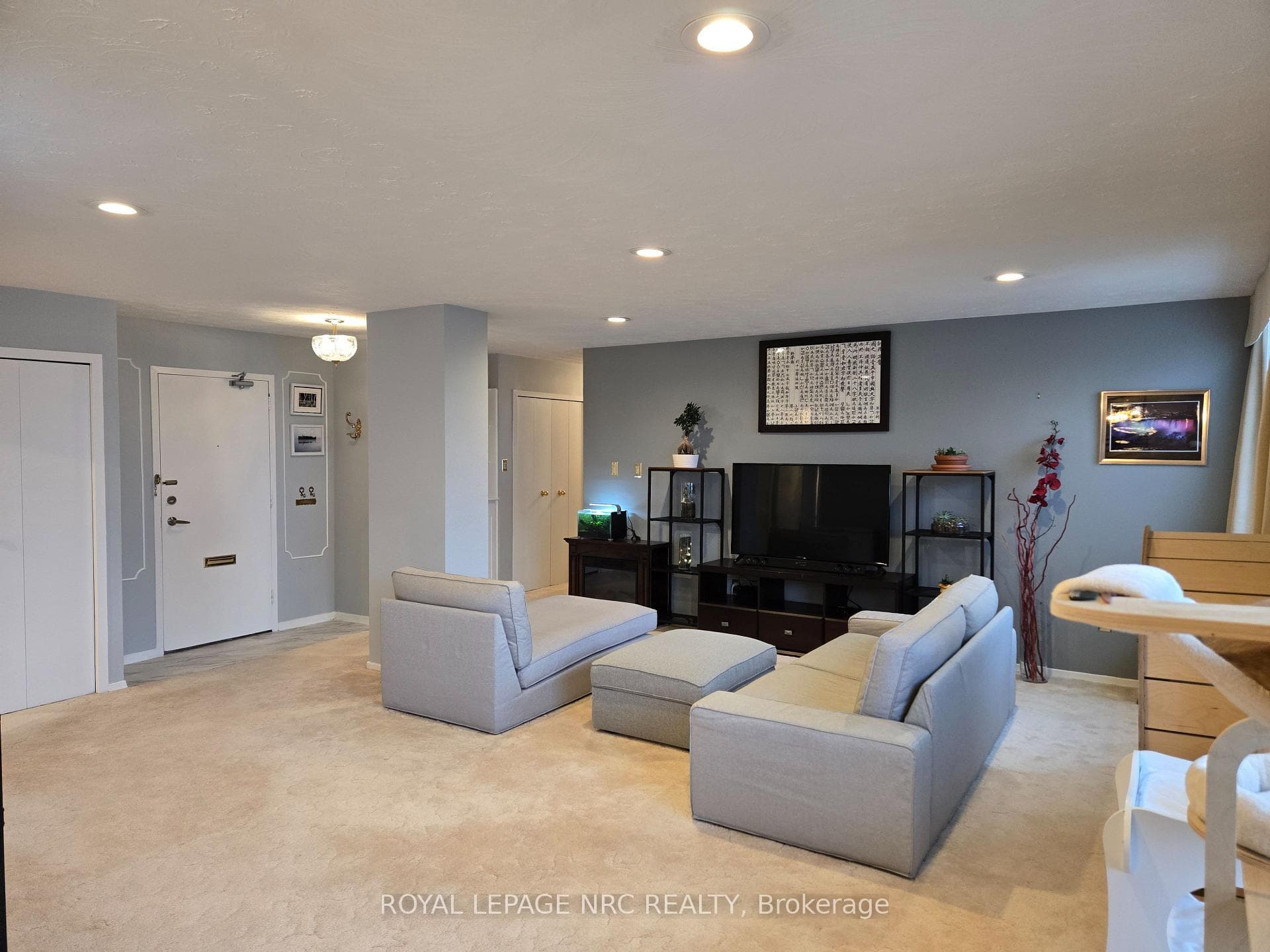 35 Towering Heights Boulevard 1108, St. Catharines, ON L2T 3G8, St. Catharines — photo 1