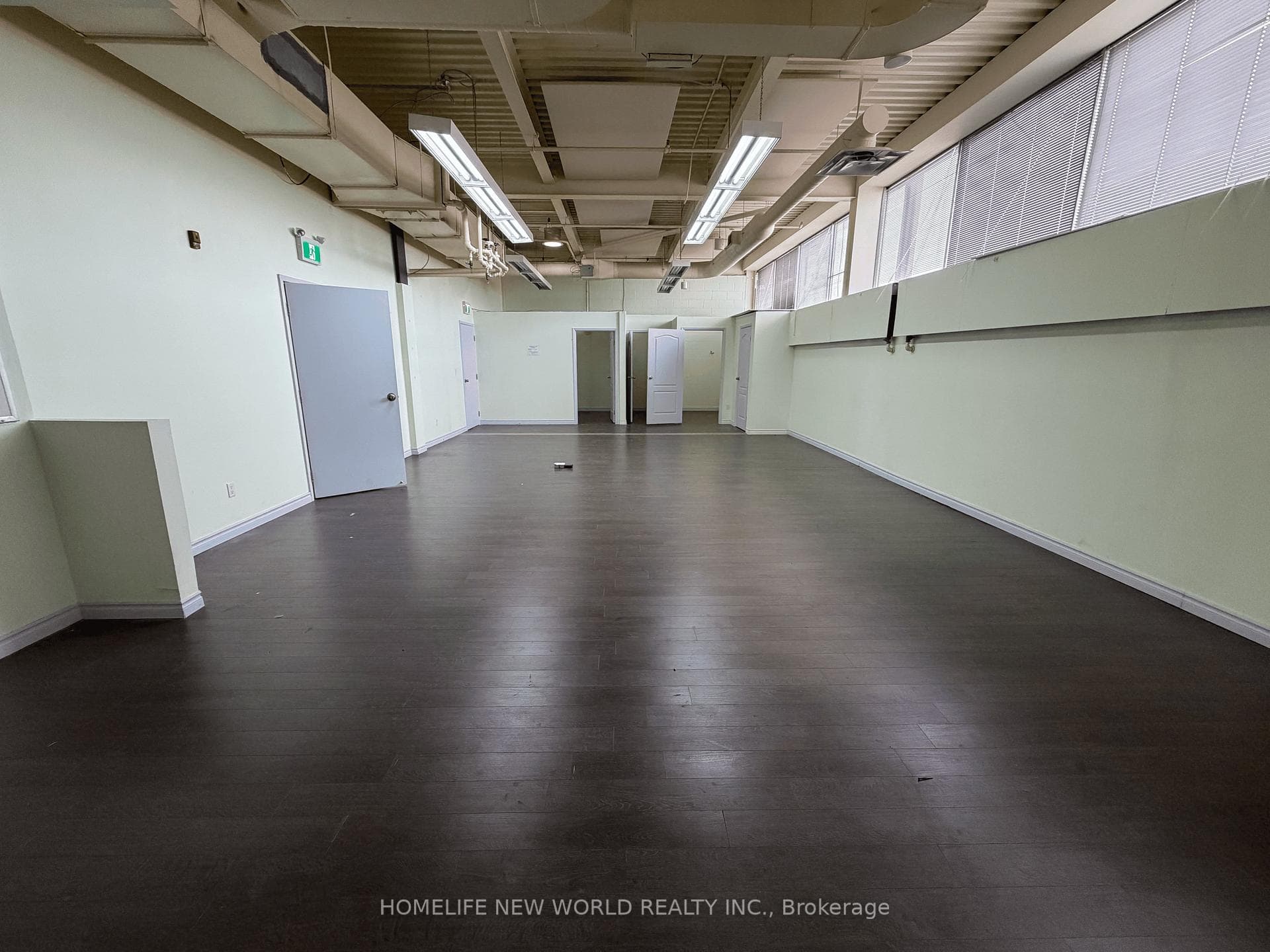 41 Metropolitan Road 203, Toronto, ON M1R 2T5, Toronto E04 — photo 1