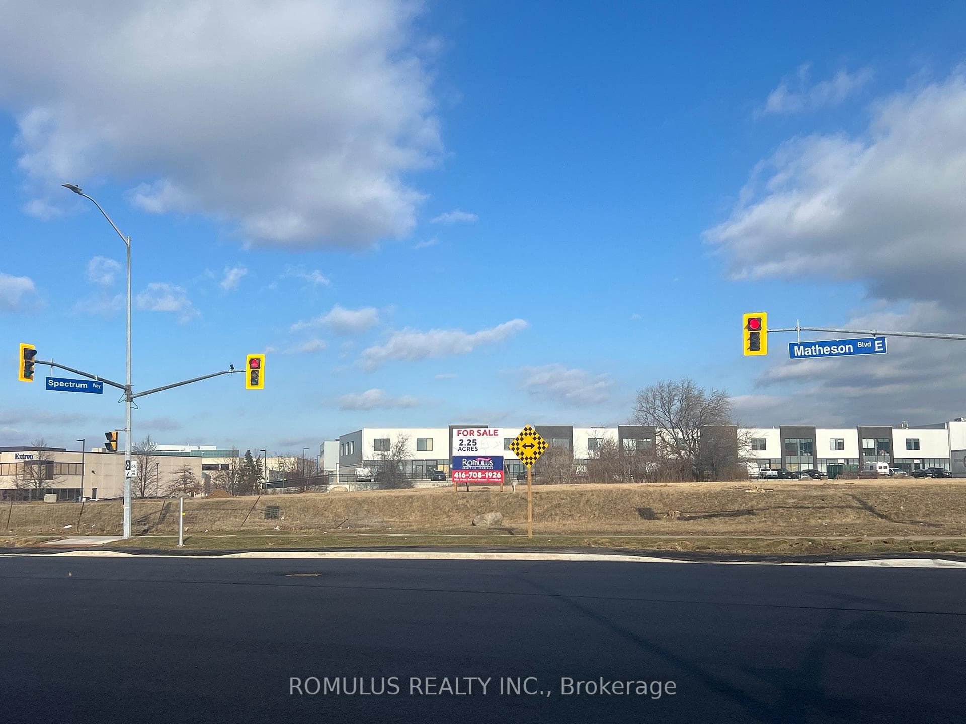 5,6 43R-16290 Matheson Boulevard E, Mississauga, ON L4W 0B2, Mississauga — photo 1