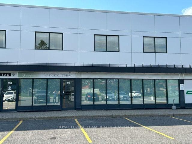 36 Antares Drive 200_250, Country Place - Pineglen - Crestview and Area, ON K2E 7W5, Country Place - Pineglen - Crestview and Area — photo 1