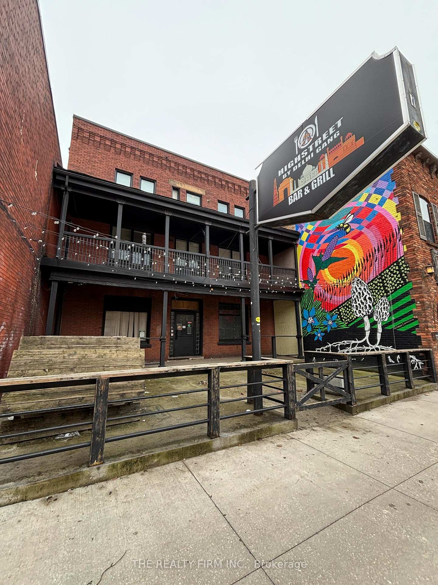 625 Dundas Street, London East, ON N5W 2Z1, London East — photo 1