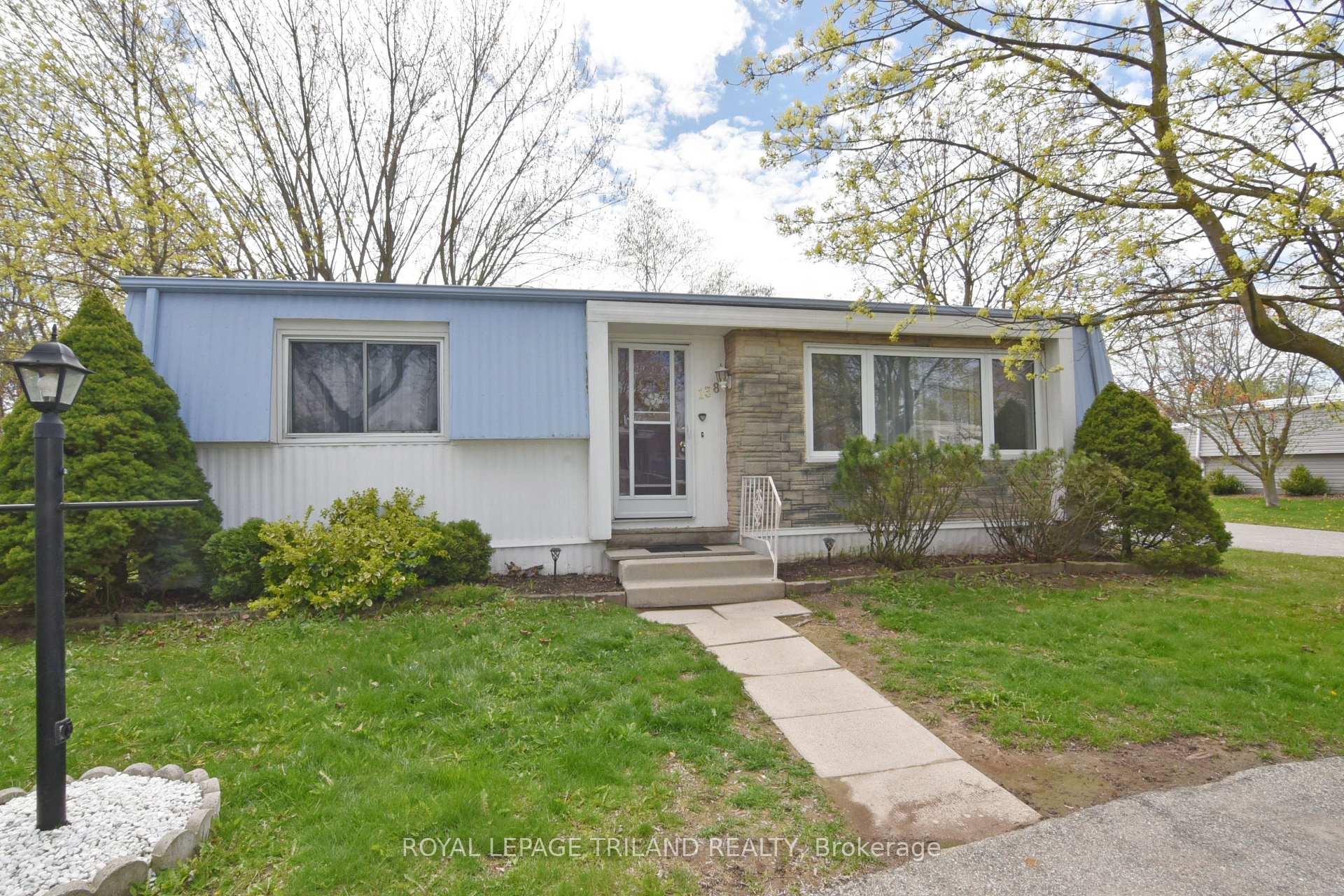 138 Pebble Beach Parkway, South Huron, ON N0M 1T0, South Huron — photo 1