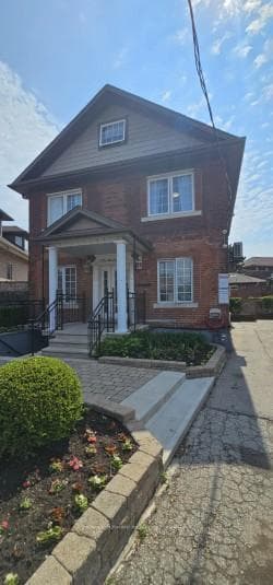 3 Kane Avenue 2nd Floor, Toronto, ON M6N 3M7, Toronto W03 — photo 1