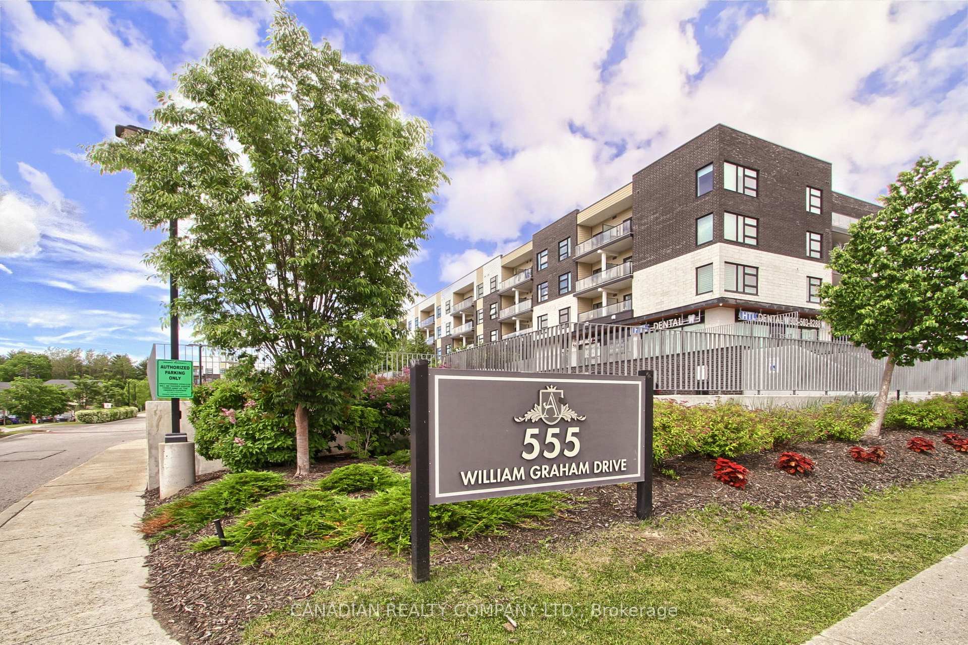 555 William Graham Drive 233, Aurora, ON L4G 7C4, Aurora — photo 1