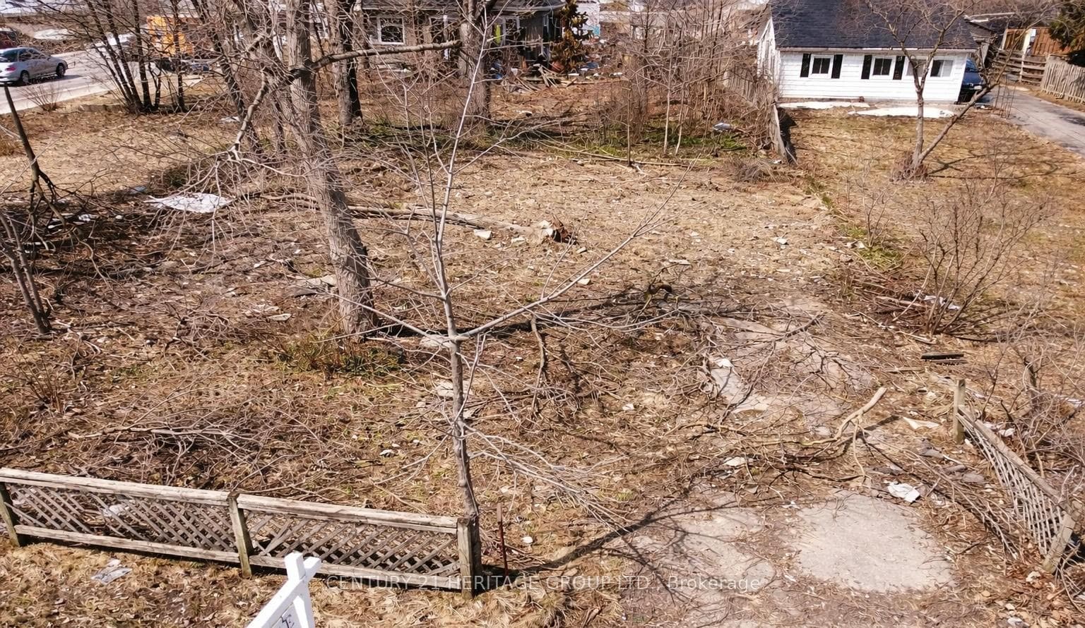 114 Henry Street, Barrie, ON L4N 1C8, Barrie — photo 1