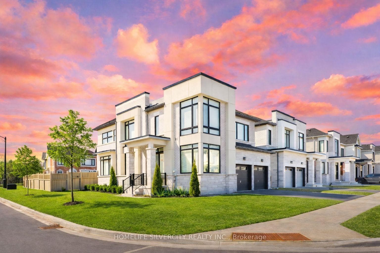 31 Canard Drive, Vaughan, ON L4H 5C4, Vaughan — photo 1