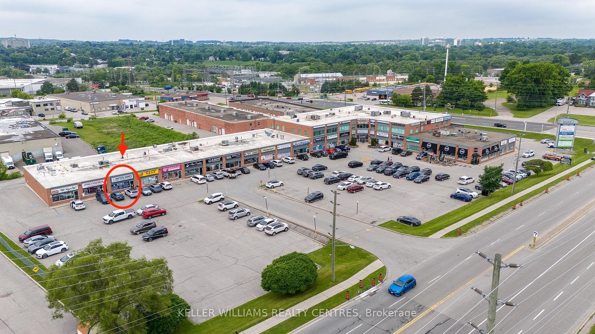 16700 Bayview Avenue 30, Newmarket, ON L3X 1W1, Newmarket — photo 1