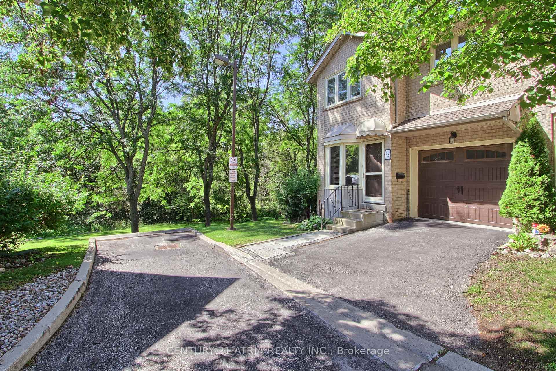 27 Anderson Place, Aurora, ON L4G 6G4, Aurora — photo 1