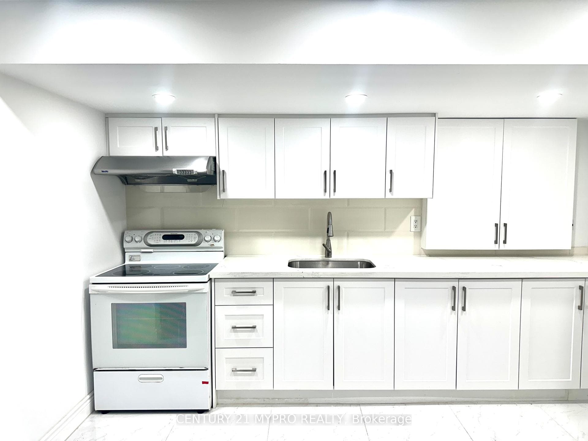 102 Worthing Avenue, Markham, ON L3S 4J9, Markham — photo 1