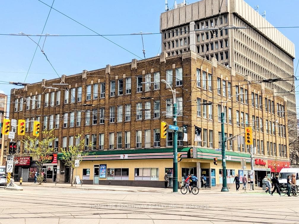 260 College Street, Toronto, ON M5T 1R7, Toronto C01 — photo 1