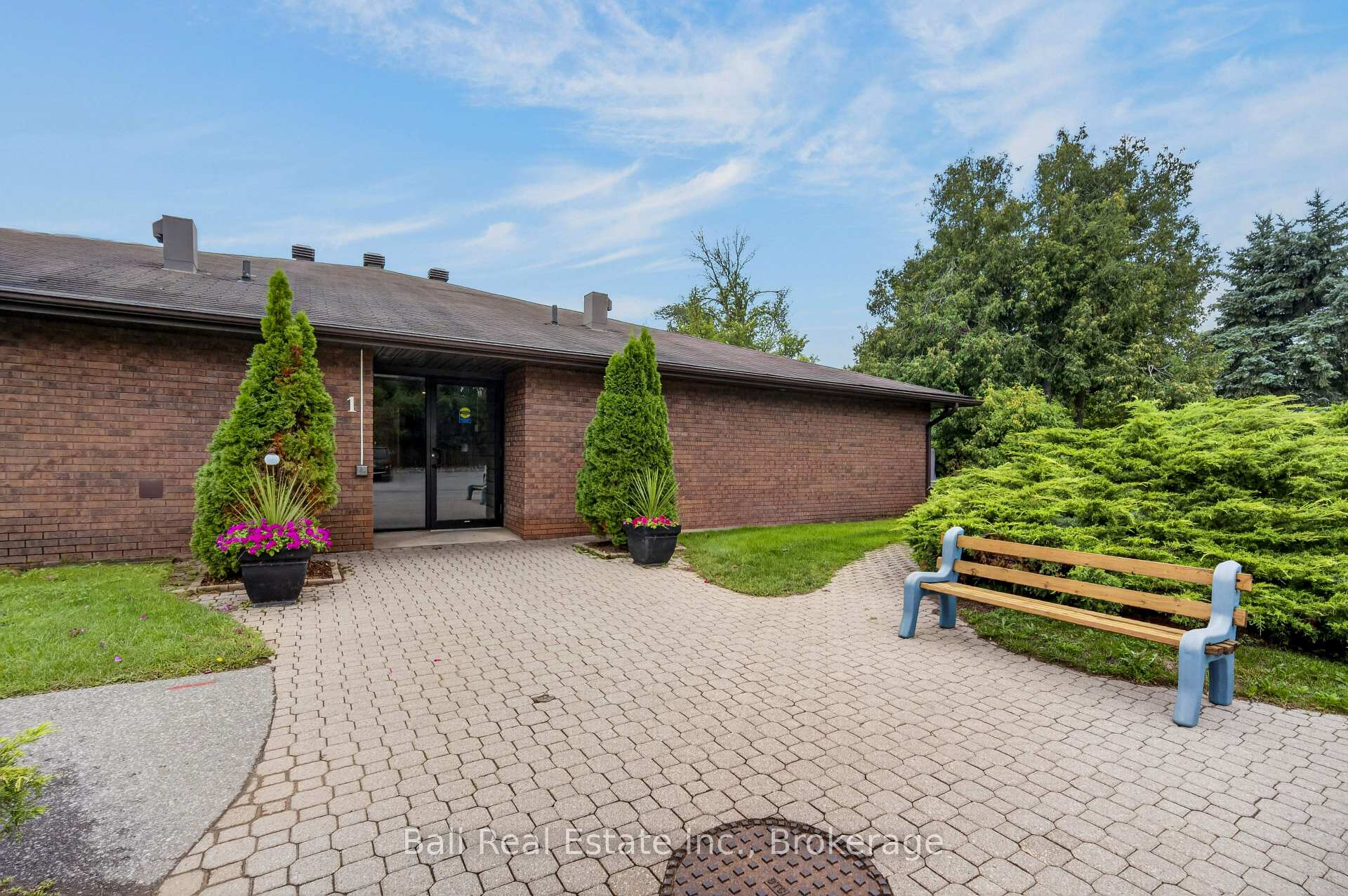 200 East St S 103, Kawartha Lakes, ON K0M 1A0, Kawartha Lakes — photo 1