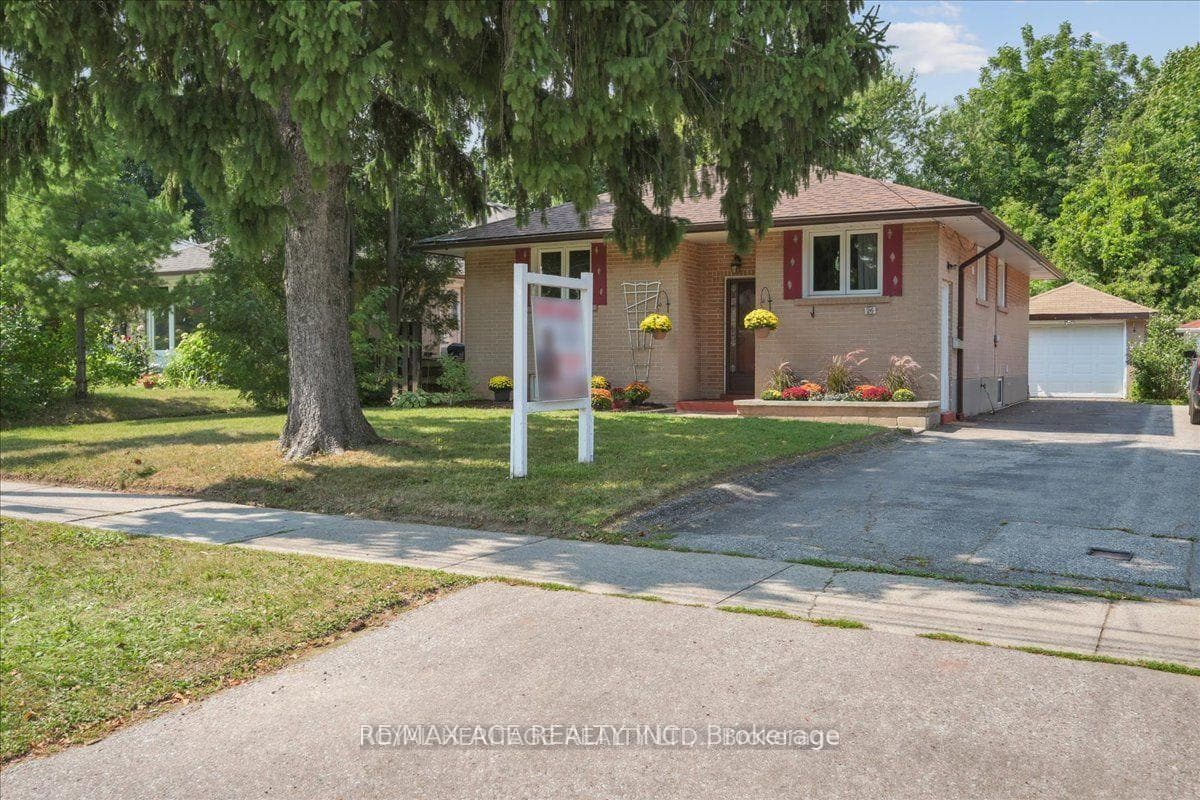 26 Oakridge Drive Bsmt, Toronto, ON M1M 2A4, Toronto E08 — photo 1