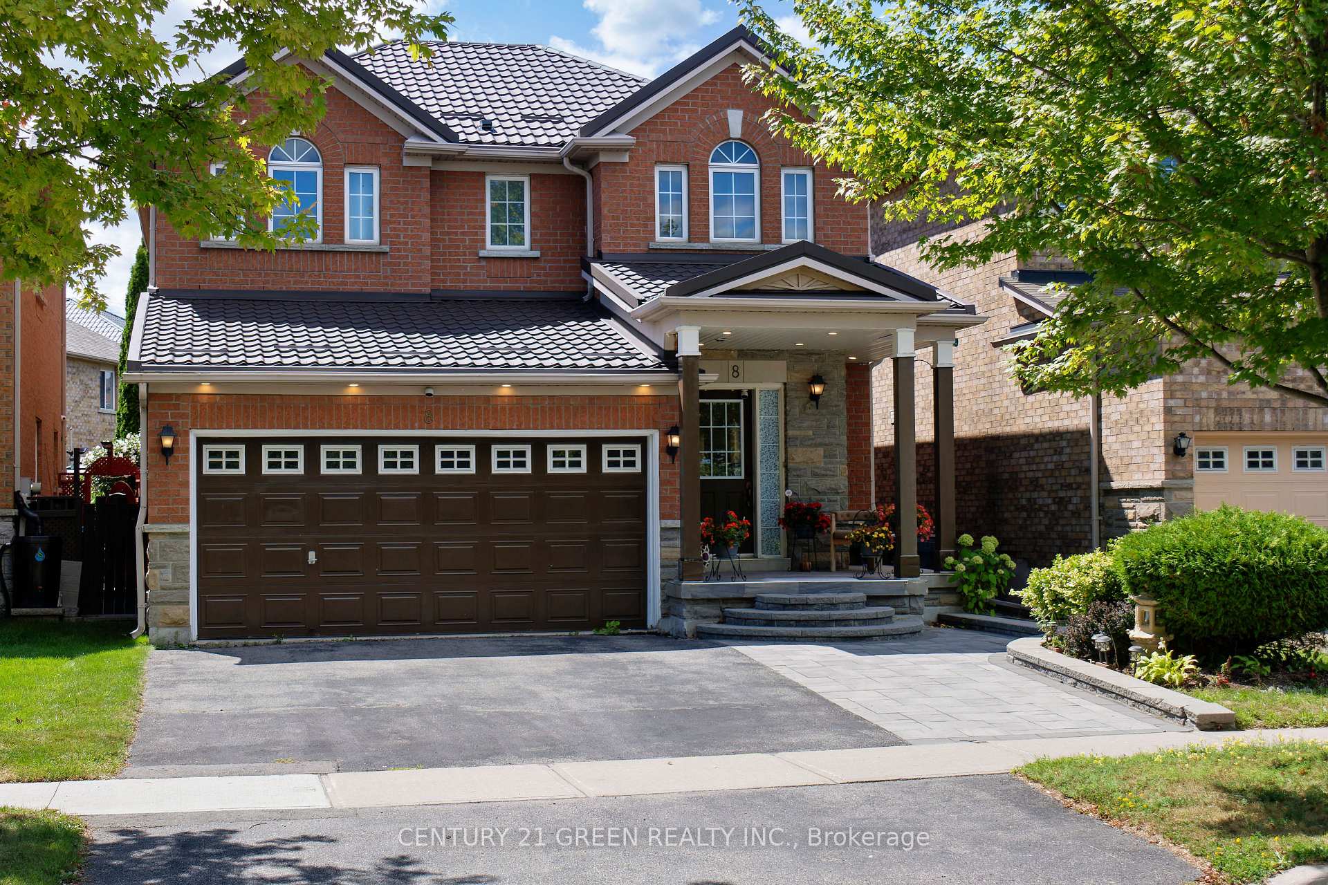 8 Lampman Drive, Toronto, ON M1E 5L1, Toronto E09 — photo 1