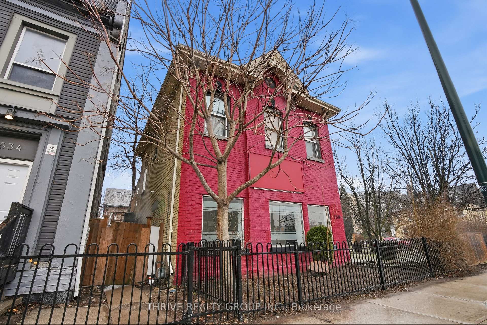 538 Dundas Street 4, London East, ON N6B 1W6, London East — photo 1