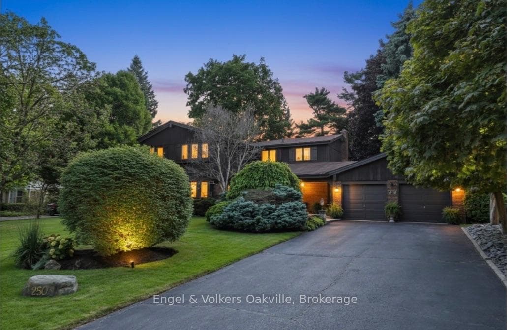250 Gatestone Avenue, Oakville, ON L6J 5R9, Oakville — photo 1