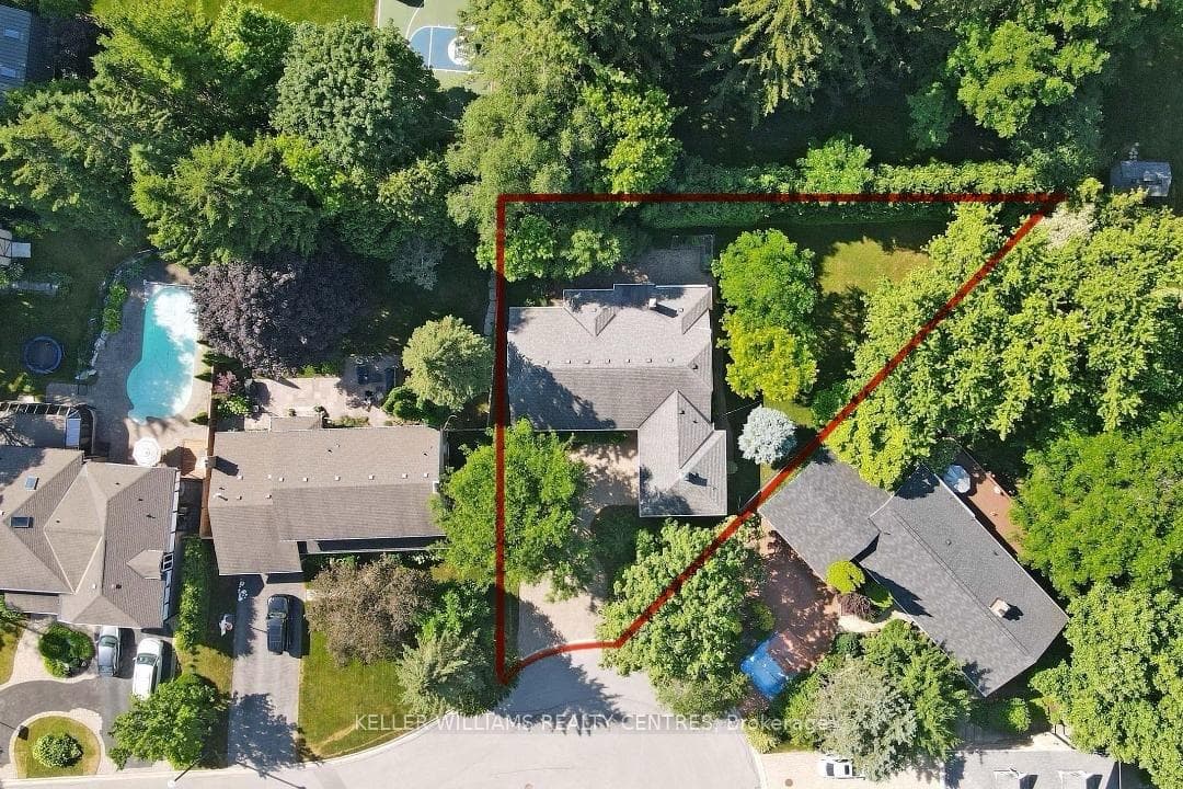 27 Hawthorne Lane, Aurora, ON L4G 3K8, Aurora — photo 1