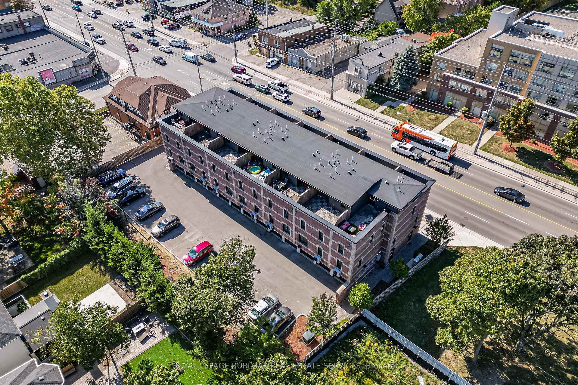 760 Lakeshore Road E 213, Mississauga, ON L5E 1C7, Mississauga — photo 1