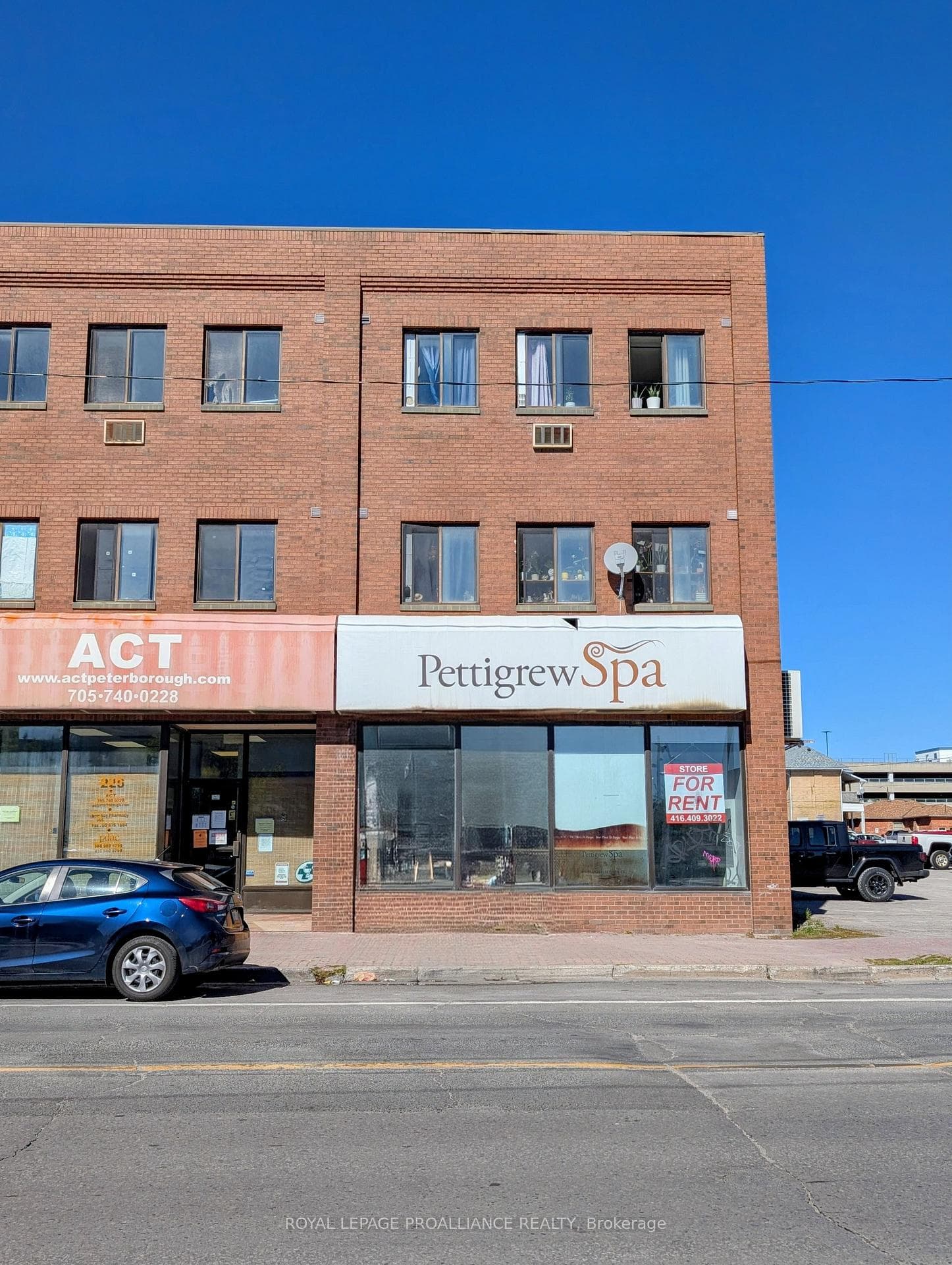 224 Charlotte Street, Peterborough, ON K9J 2T8, Peterborough — photo 1