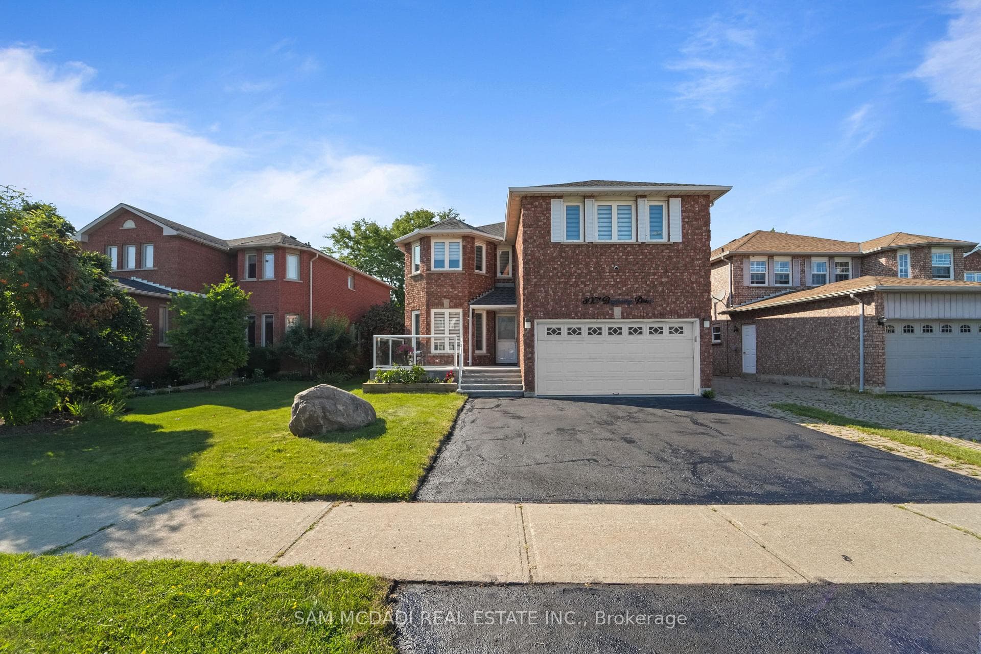 3071 Bayberry Drive, Mississauga, ON L5N 6P1, Mississauga — photo 1