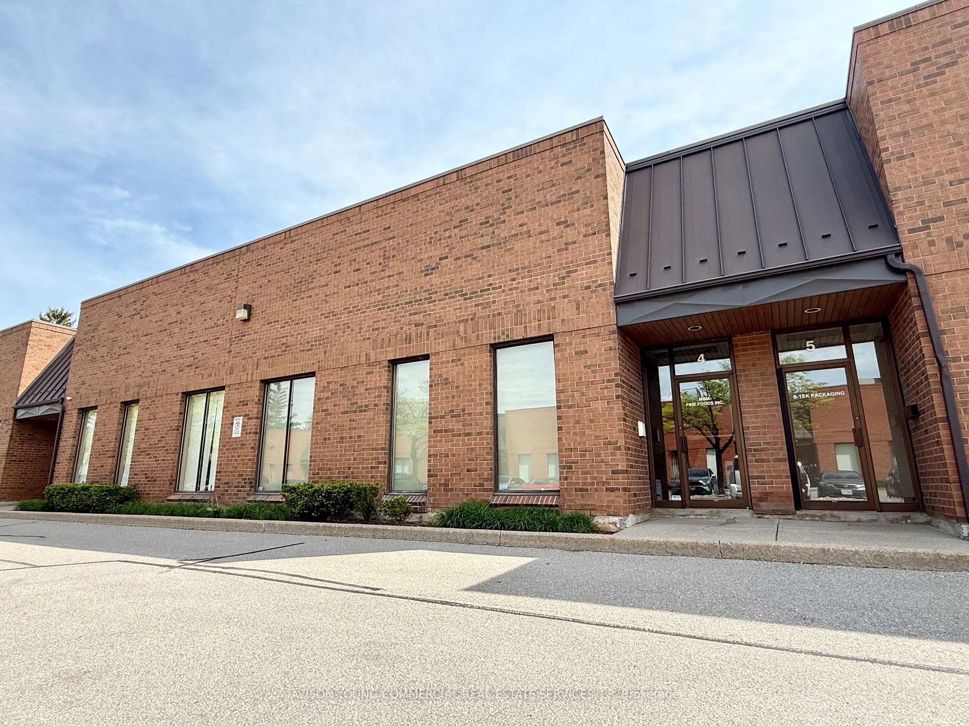 180 Jardin Drive 9, Vaughan, ON L4K 1X8, Vaughan — photo 1
