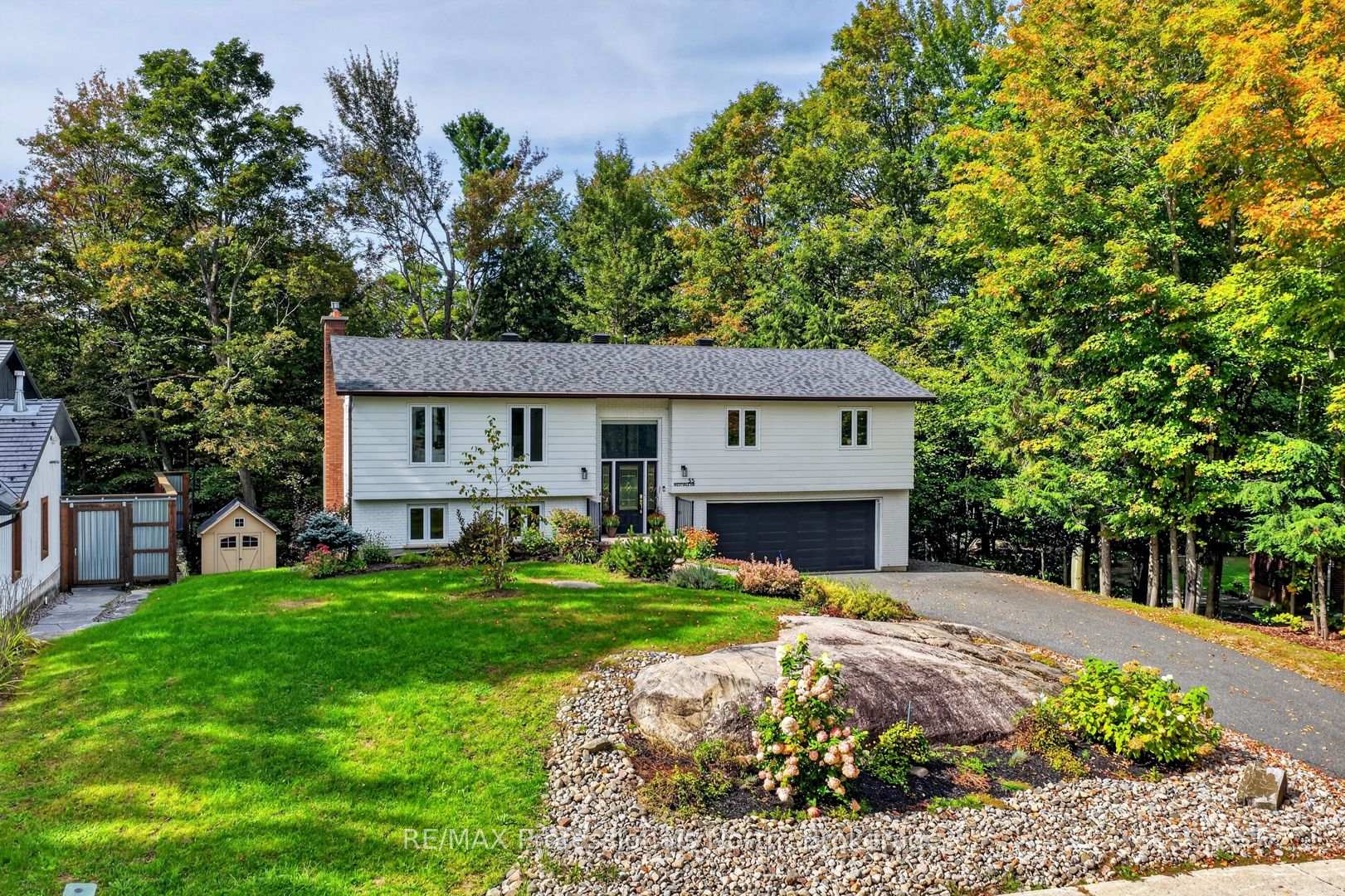 55 Westvale Drive, Bracebridge, ON P1L 1B3, Bracebridge — photo 1