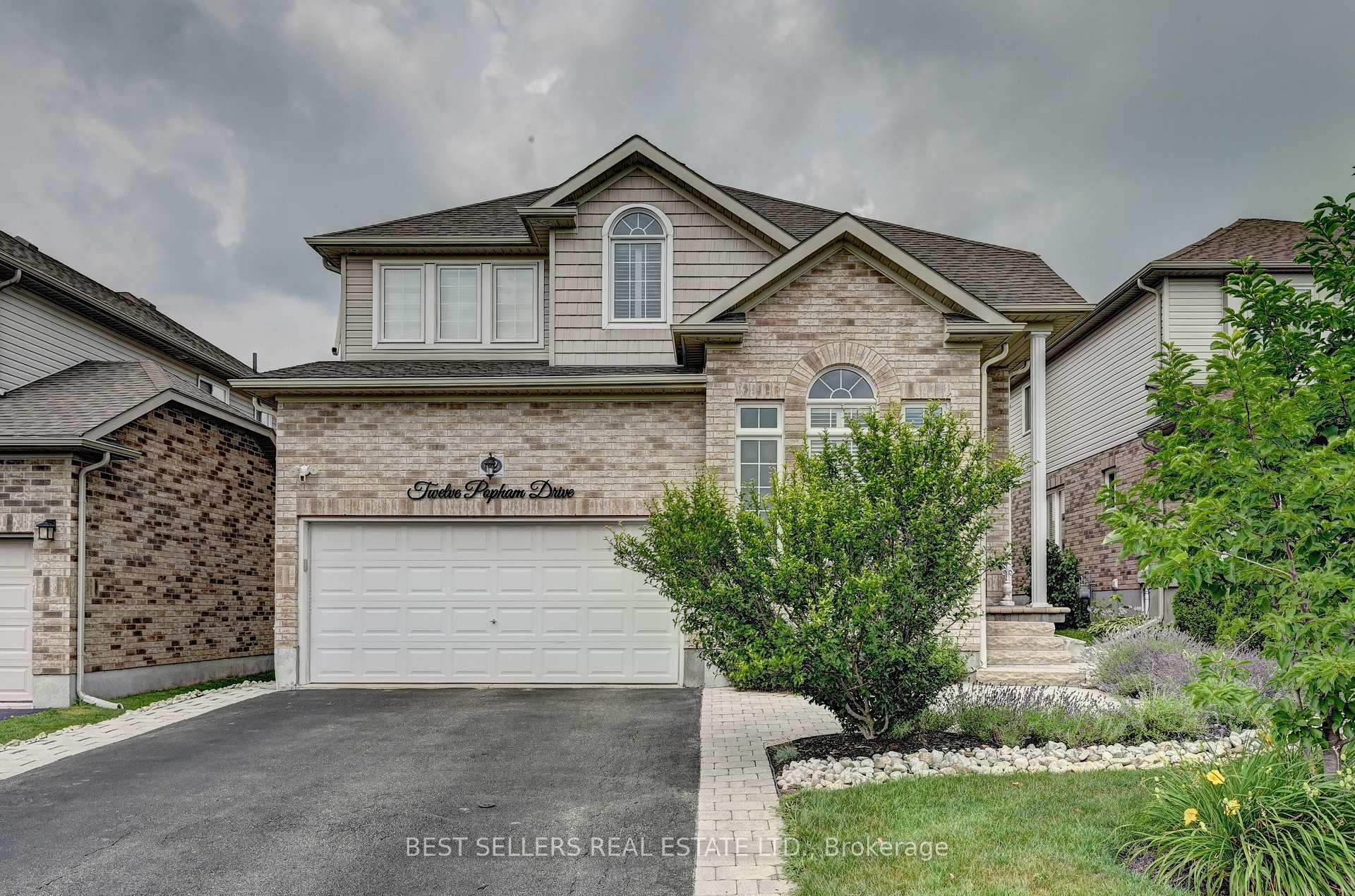 12 Popham Drive, Guelph, ON N1E 0B7, Guelph — photo 1