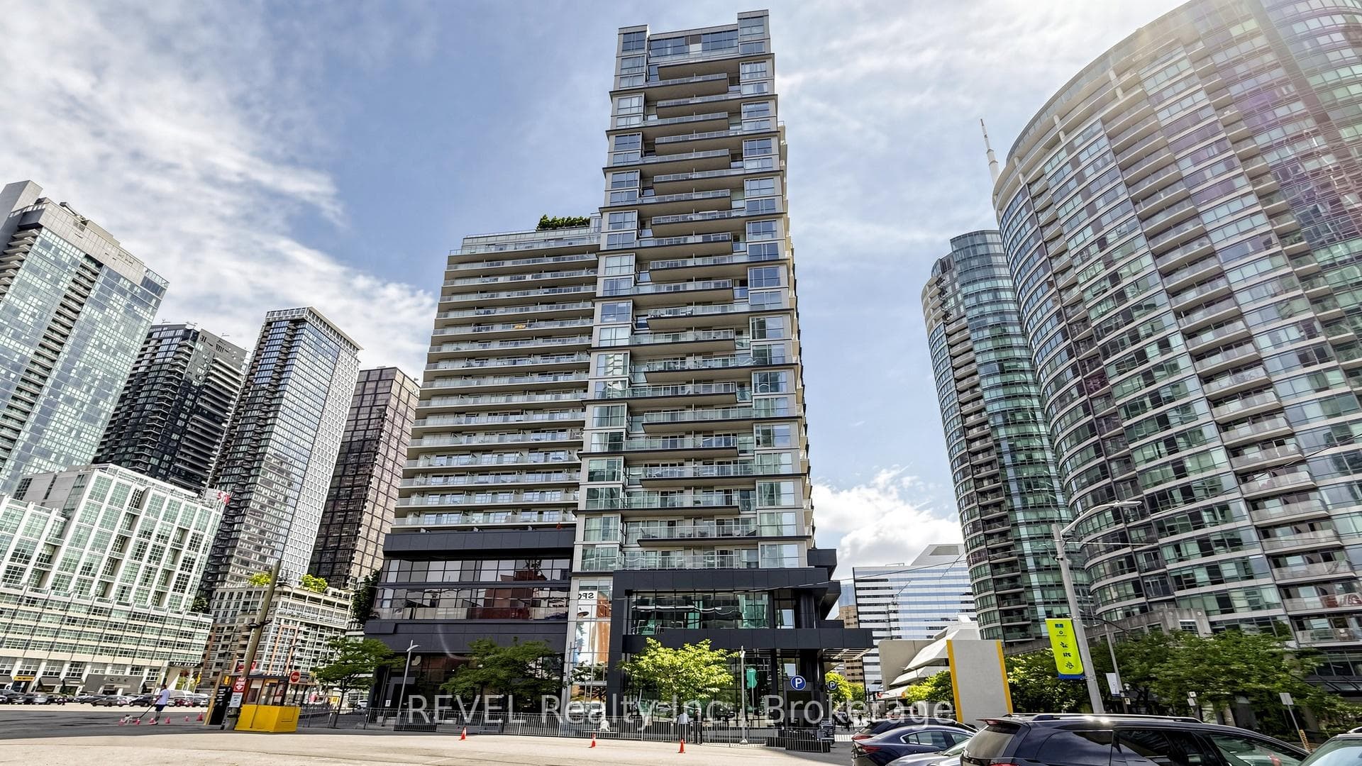 352 Front Street W 306, Toronto, ON M5V 0K3, Toronto C01 — photo 1