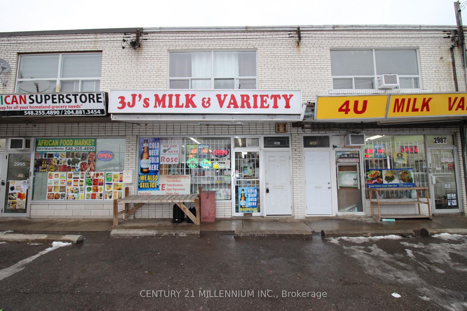 2991 Islington Avenue Upper, Toronto, ON M9L 2K9, Toronto W05 — photo 1