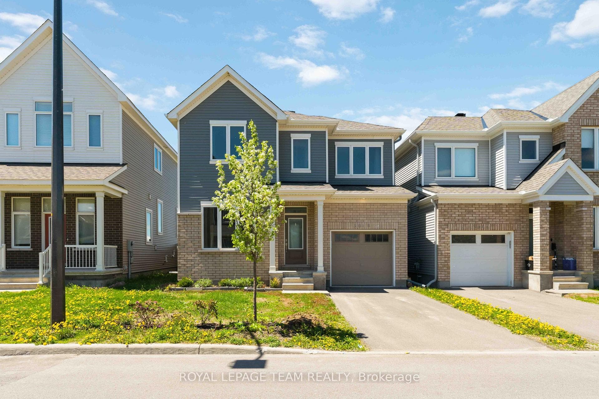 3048 Travertine Way, Barrhaven, ON K2J 6W9, Barrhaven — photo 1
