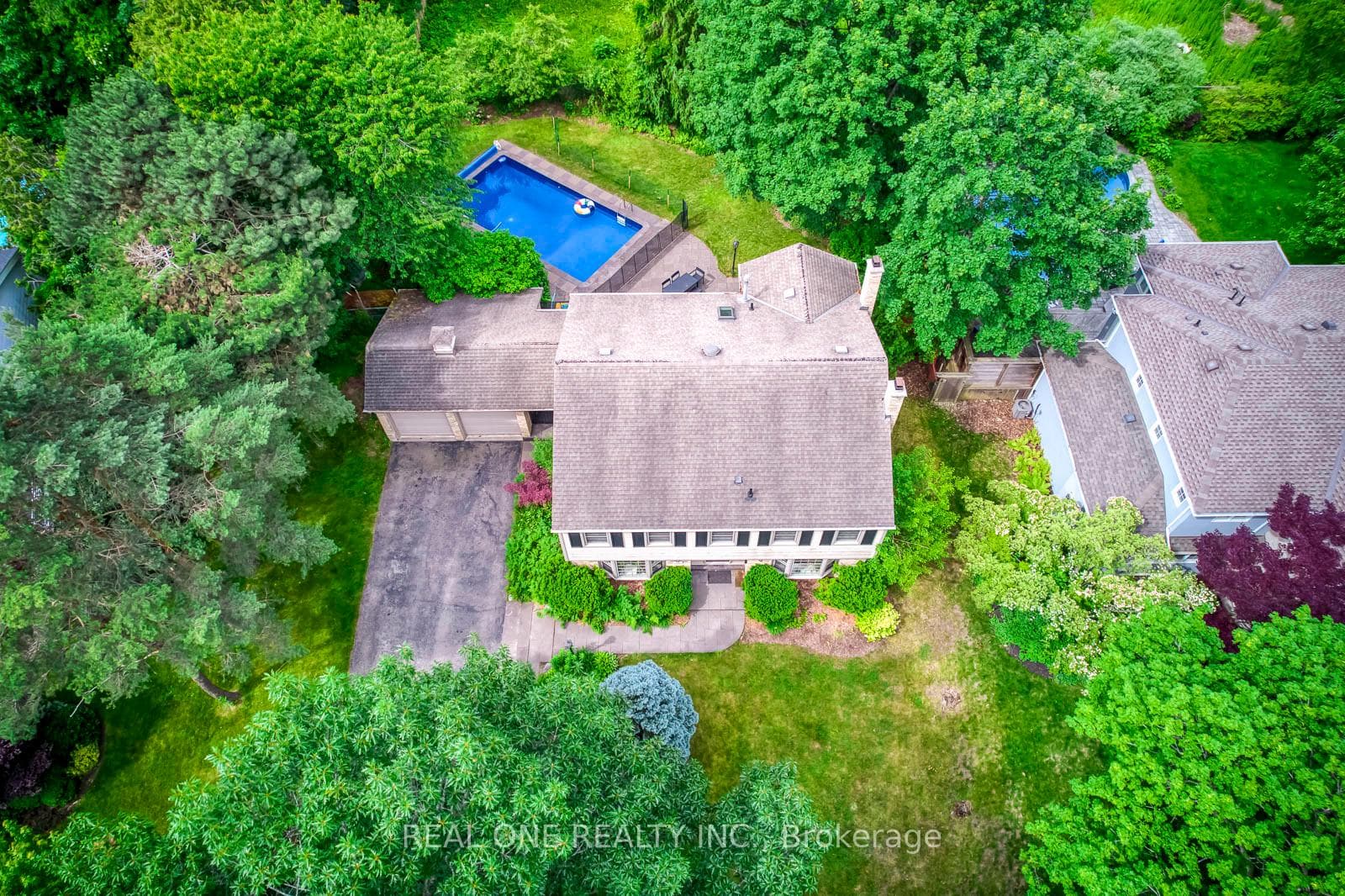 120 Blyth Crescent, Oakville, ON L6J 5H6, Oakville — photo 1
