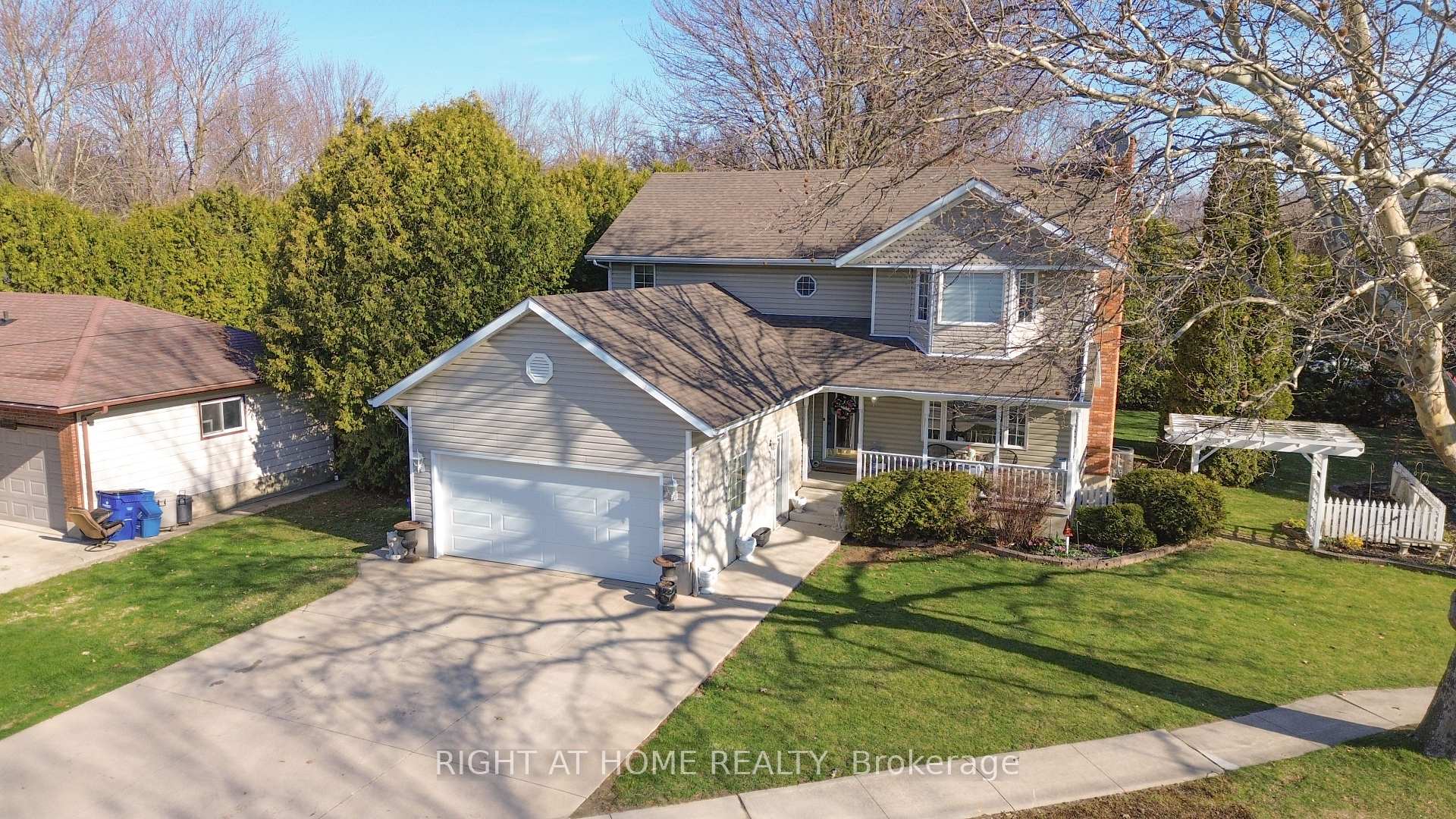 518 Camden Street, Chatham-Kent, ON N0P 1M0, Chatham-Kent — photo 1
