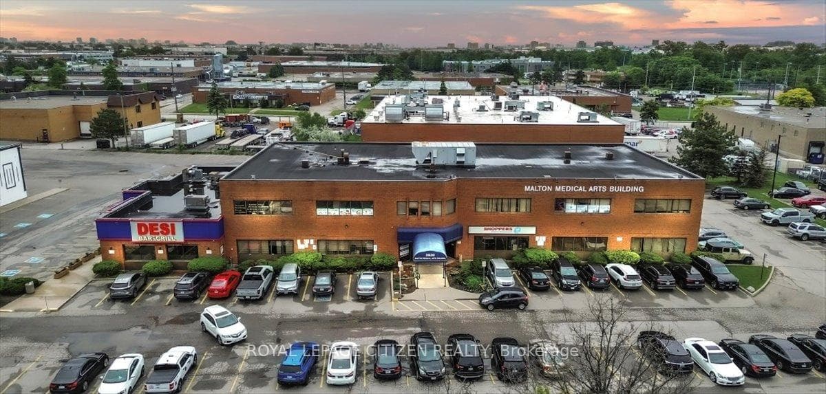 3530 Derry Road E 201, Mississauga, ON L4T 4E3, Mississauga — photo 1