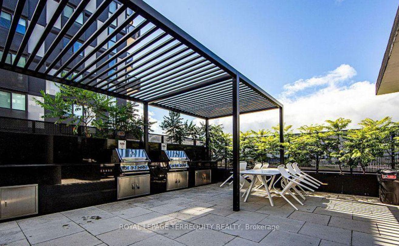30 Tretti Way 720, Toronto, ON M3H 0E3, Toronto C06 — photo 1
