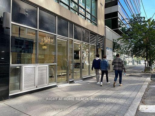 263 Wellington Street W 101, Toronto, ON M5V 3E6, Toronto C01 — photo 1