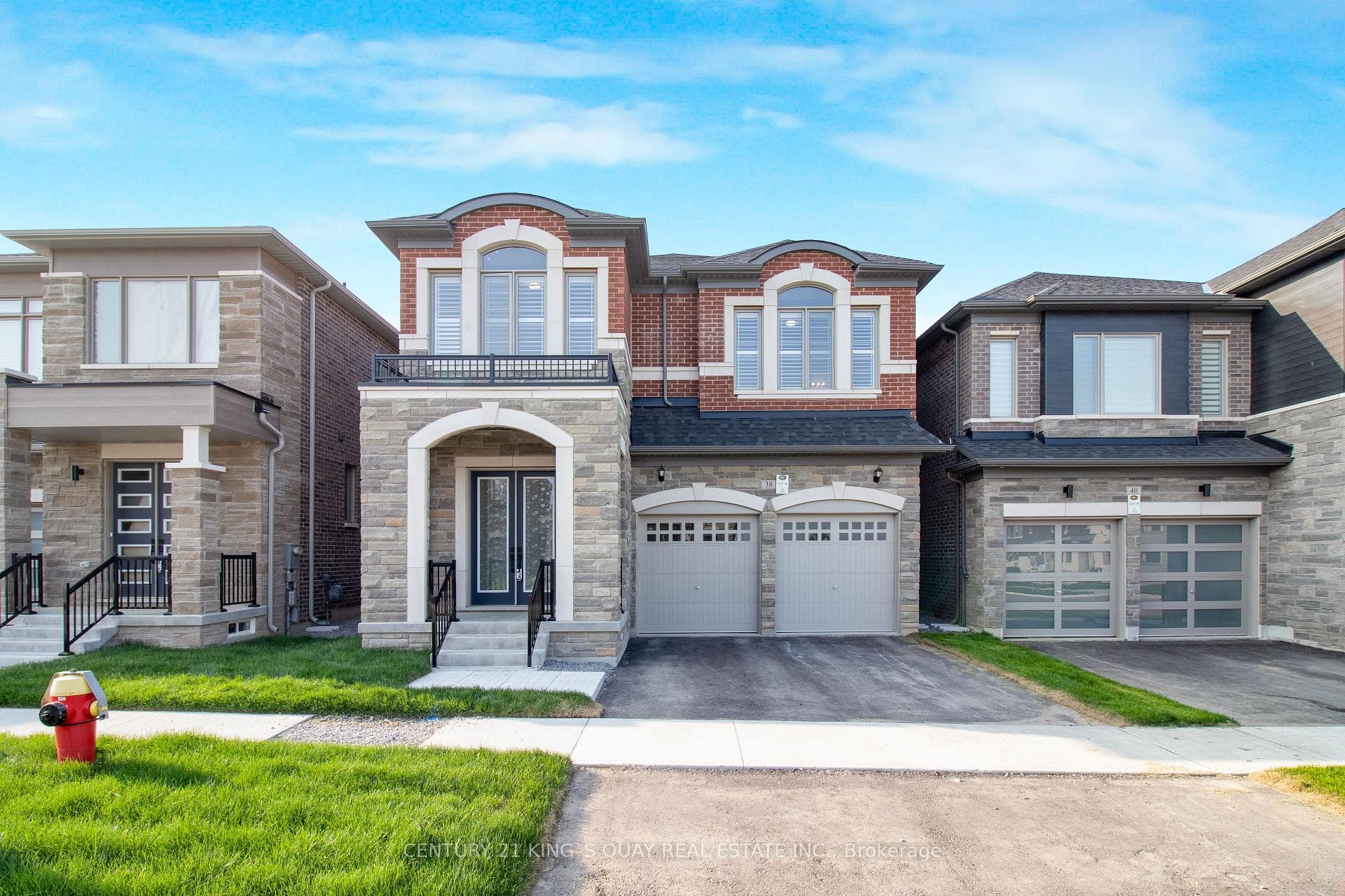 38 Tipp Drive, Richmond Hill, ON L4E 1J3, Richmond Hill — photo 1