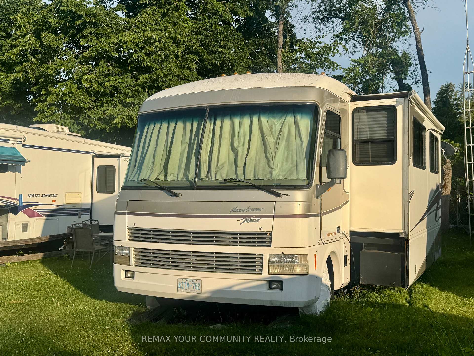 285 Crydermans Side Road 9, Georgina, ON L0E 1A0, Georgina — photo 1