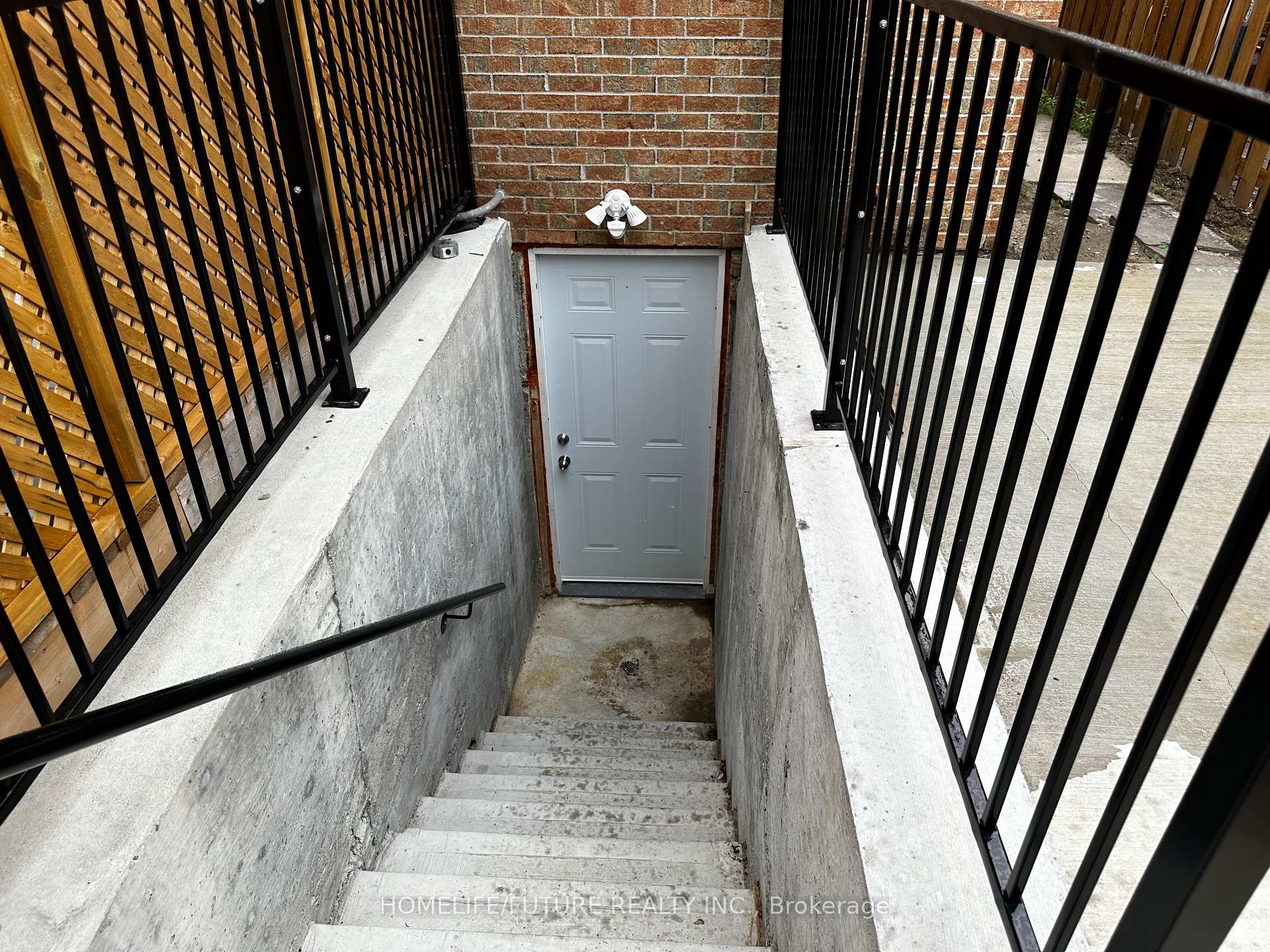 426 Wycliffe Avenue Basment, Vaughan, ON L4L 3P4, Vaughan — photo 1