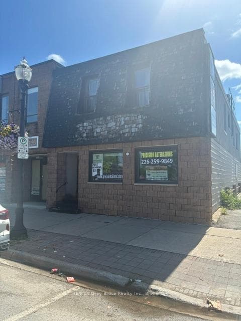 1071 2nd Avenue E, Owen Sound, ON N4K 2H8, Owen Sound — photo 1
