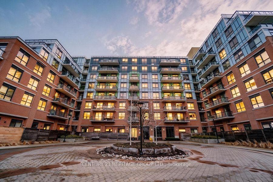 11611 Yonge Street 319, Richmond Hill, ON L4E 1G2, Richmond Hill — photo 1