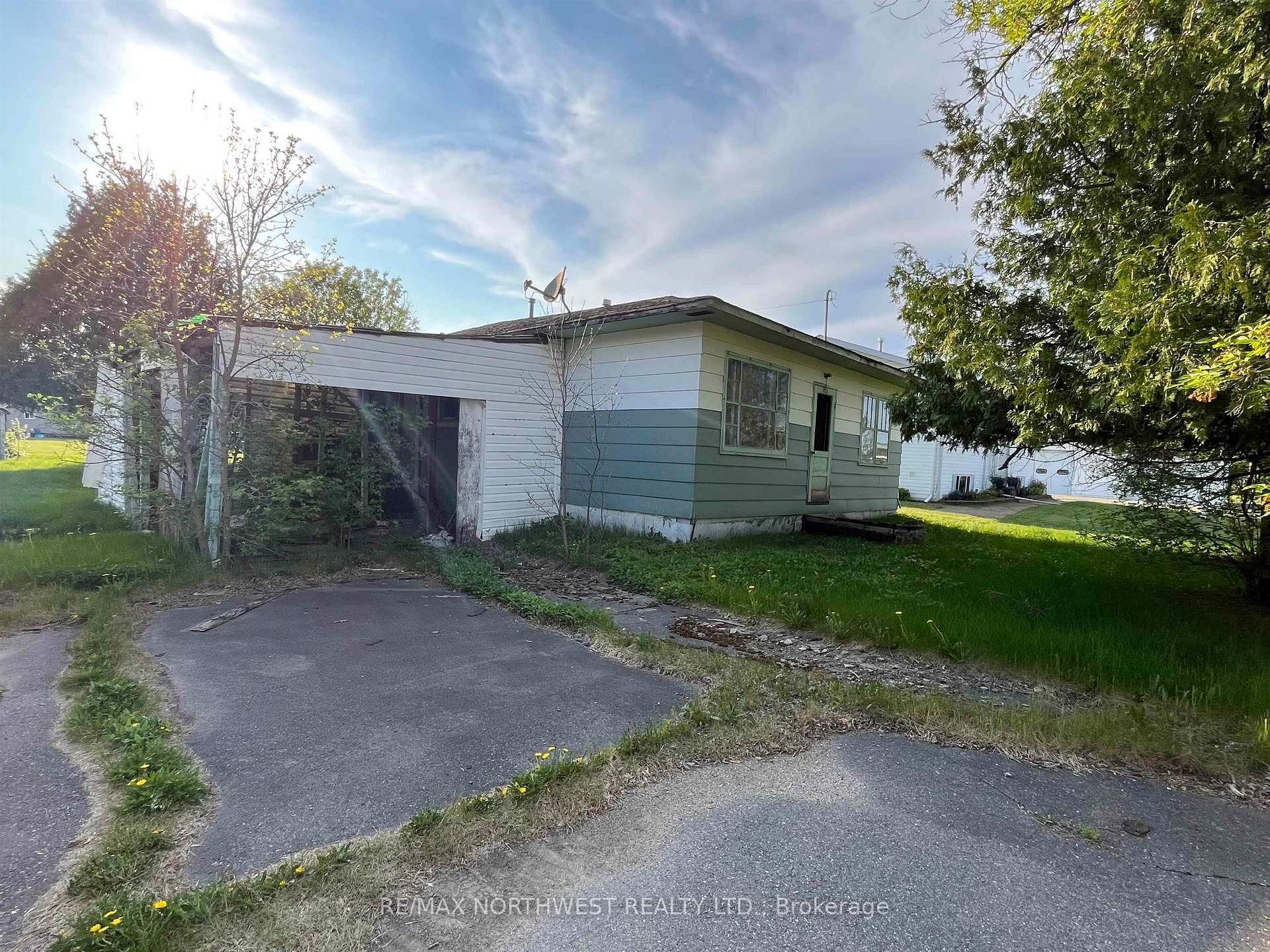 126 White St., Atikokan, ON P0T 1C0, Atikokan — photo 1