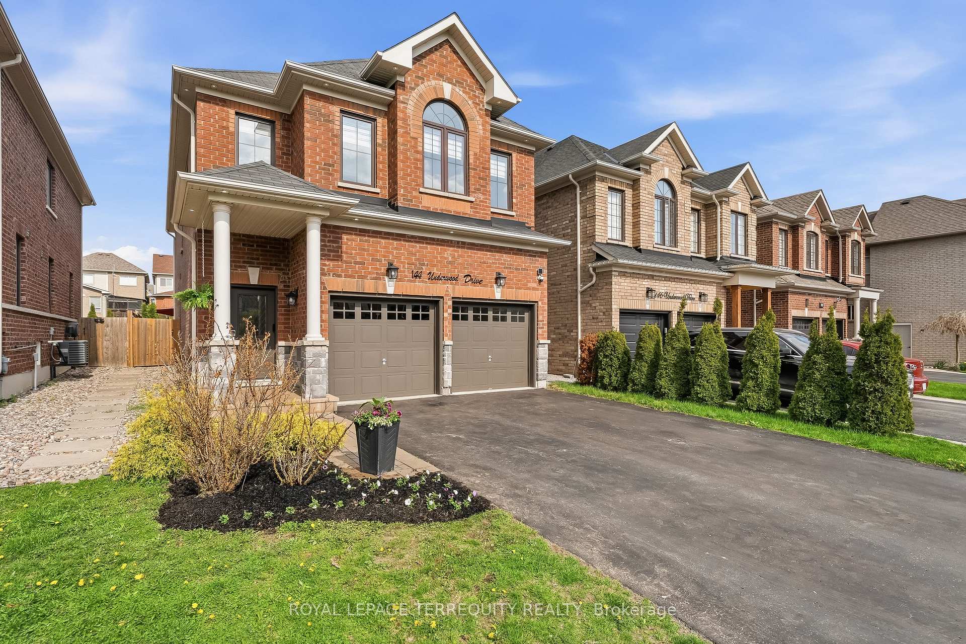 144 Underwood Drive, Whitby, ON L1M 0K9, Whitby — photo 1