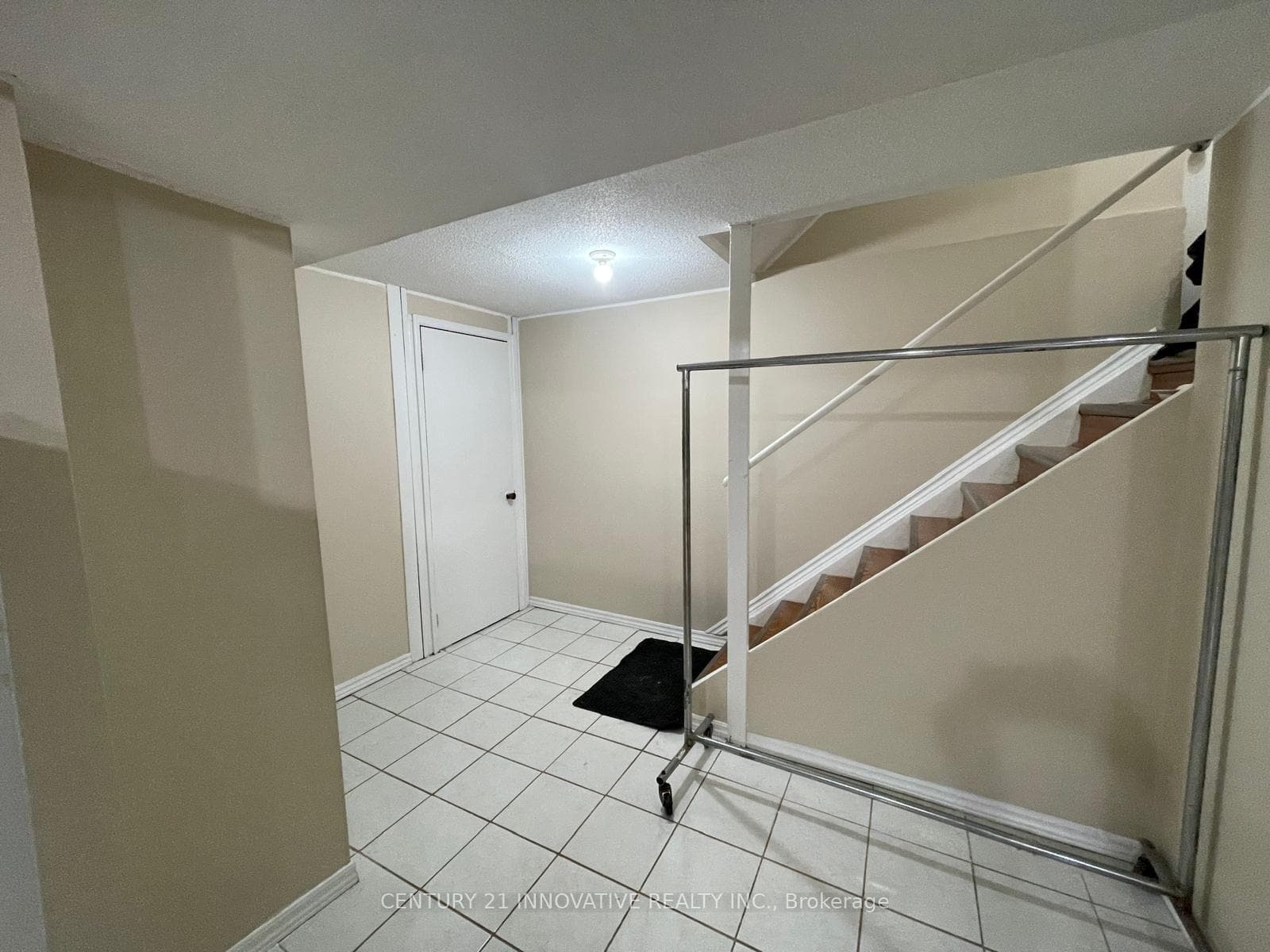 64 E Cimmaron Street E basement, Markham, ON L3S 2G4, Markham — photo 1