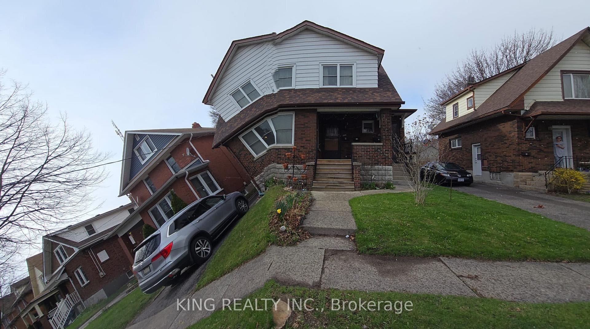 348/350 Arthur Street St, Oshawa, ON L1H 1P3, Oshawa — photo 1