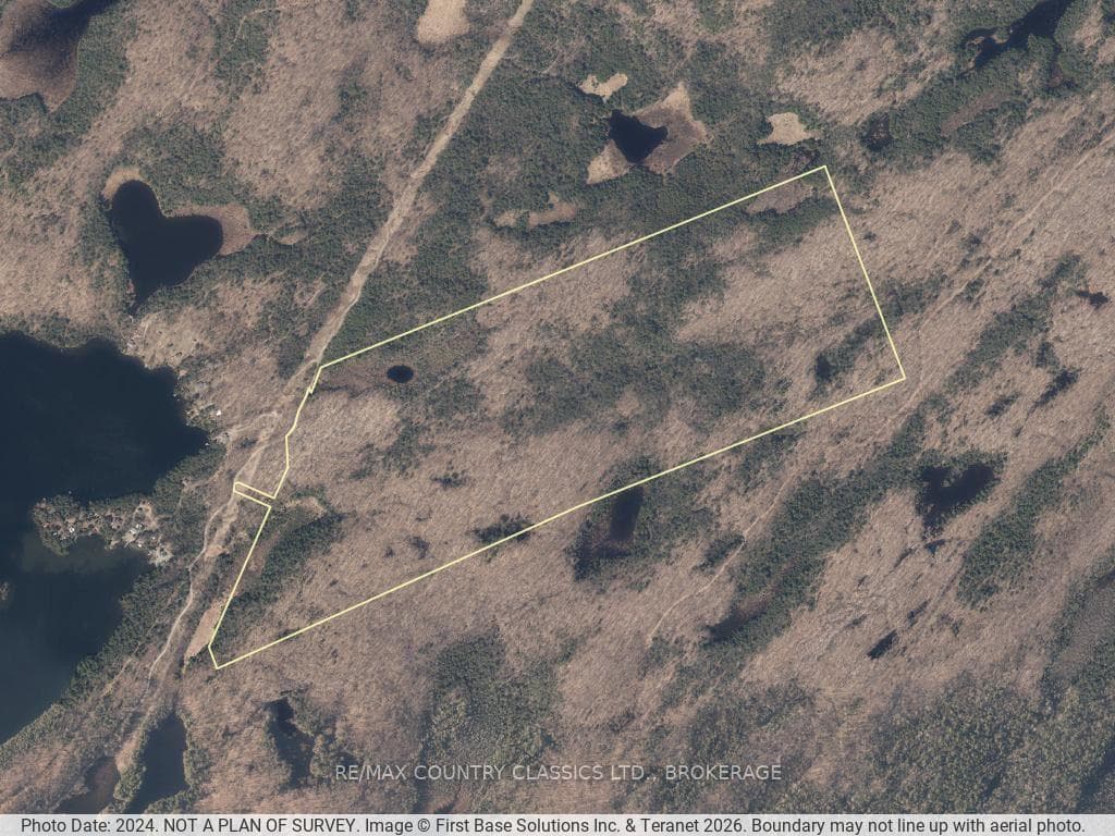 S 1/2 LOT 2-4 CON 1 Hydro Lane, Frontenac, ON K0H 2M0, Frontenac — photo 1