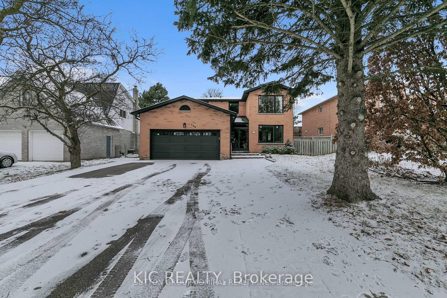108 Cardinal Crescent, Newmarket, ON L3Y 5Y6, Newmarket — photo 1