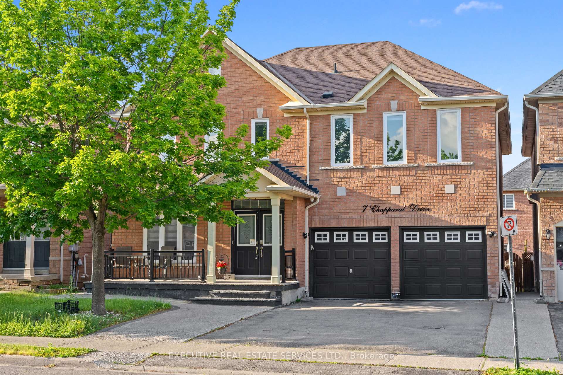 7 Chapparal Drive, Brampton, ON L6R 3C5, Brampton — photo 1