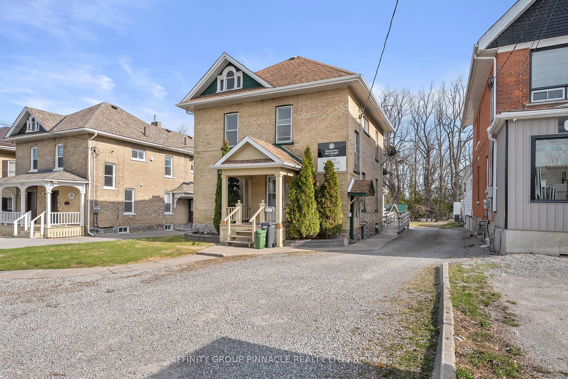 255 Kent Street W, Kawartha Lakes, ON K9V 2Z4, Kawartha Lakes — photo 1