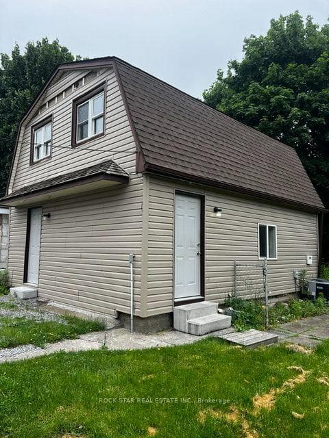 63 Dolphin Street, Port Colborne, ON L3K 2J4, Port Colborne — photo 1