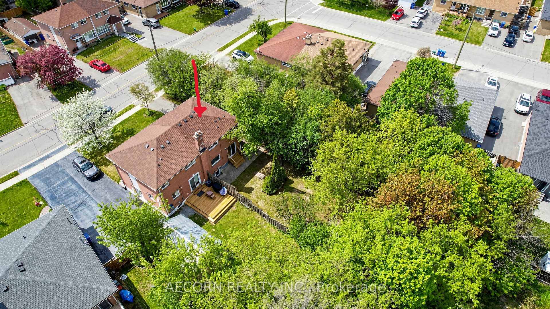 17 Richardson Drive, Aurora, ON L4G 1Z2, Aurora — photo 1