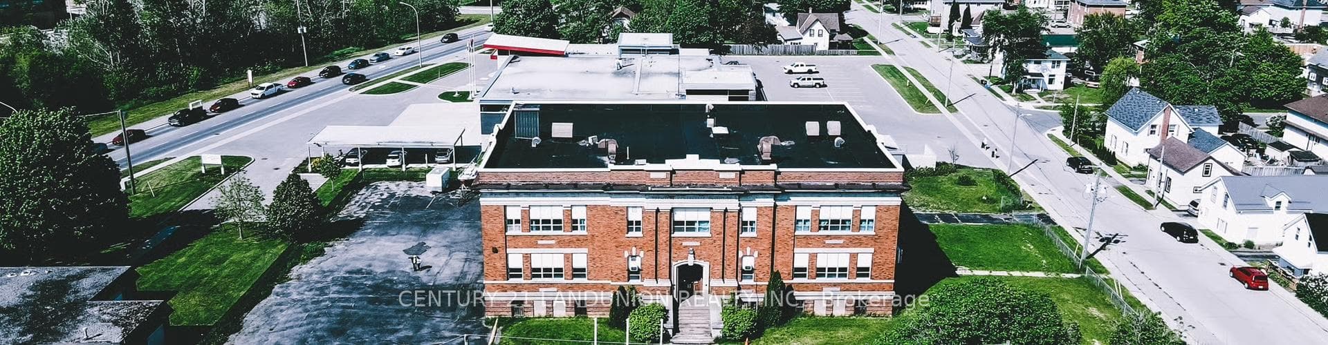 83 Marmora Street, Quinte West, ON K8V 2J2, Quinte West — photo 1